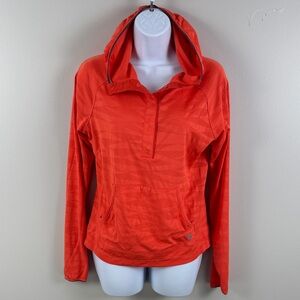 ✨3/$25✨ Mountain Hardwear Bright Orange Pullover Athletic Tee - S